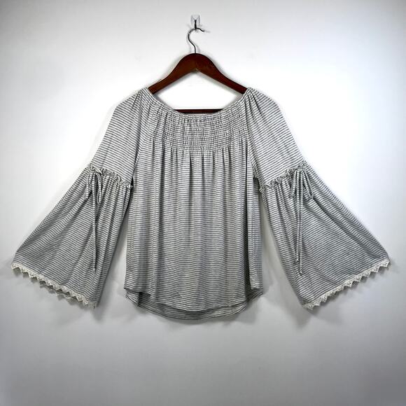 Maurices Top Small Gray Striped Ruffle Flare Boho Rodeo Peasant Cottage Shirt - Picture 4 of 11